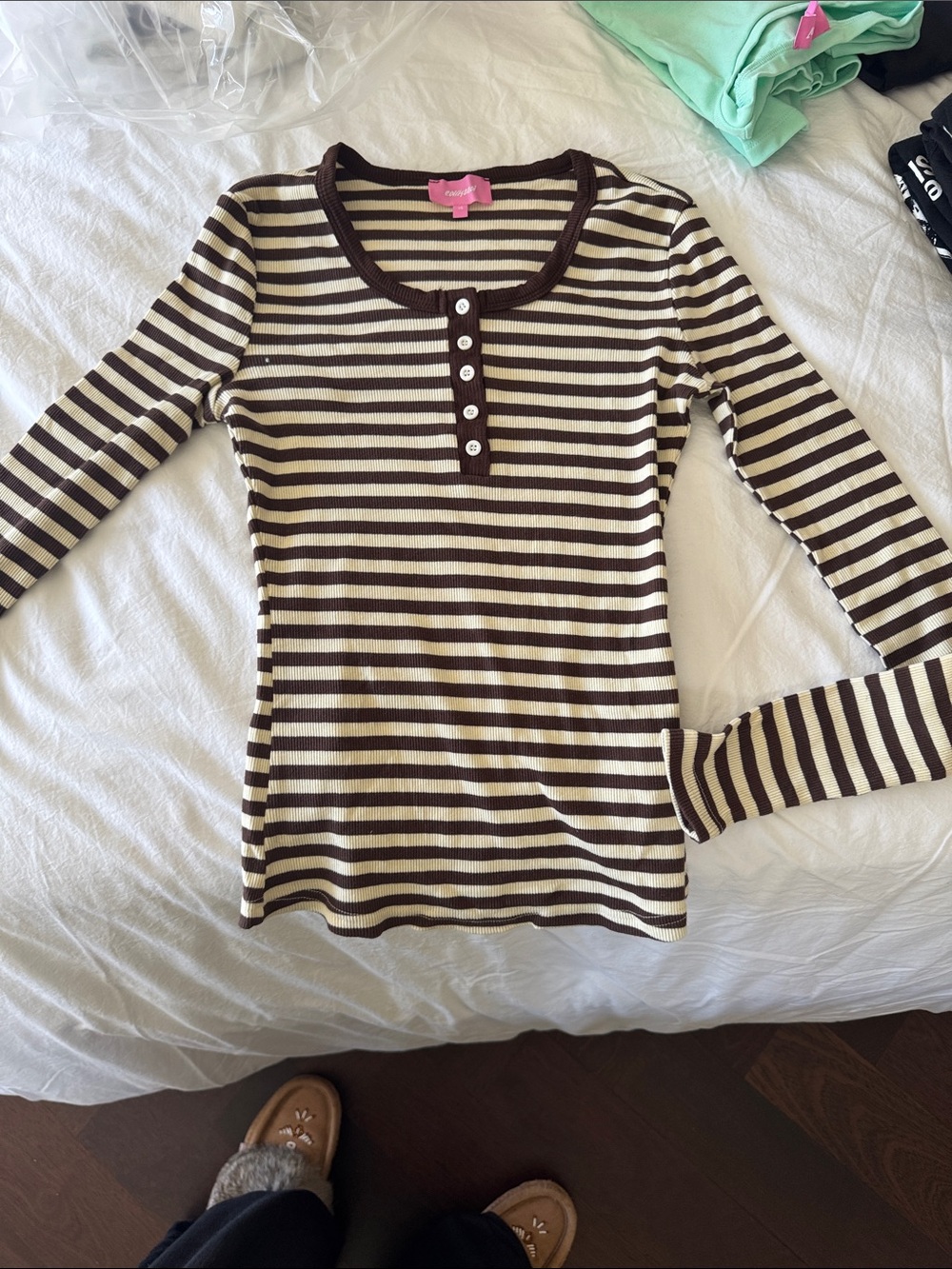 Edikted Brown & Cream Striped Long-Sleeve Henley
